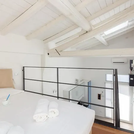 Ecoloft - Choice - By Host4u Bologne